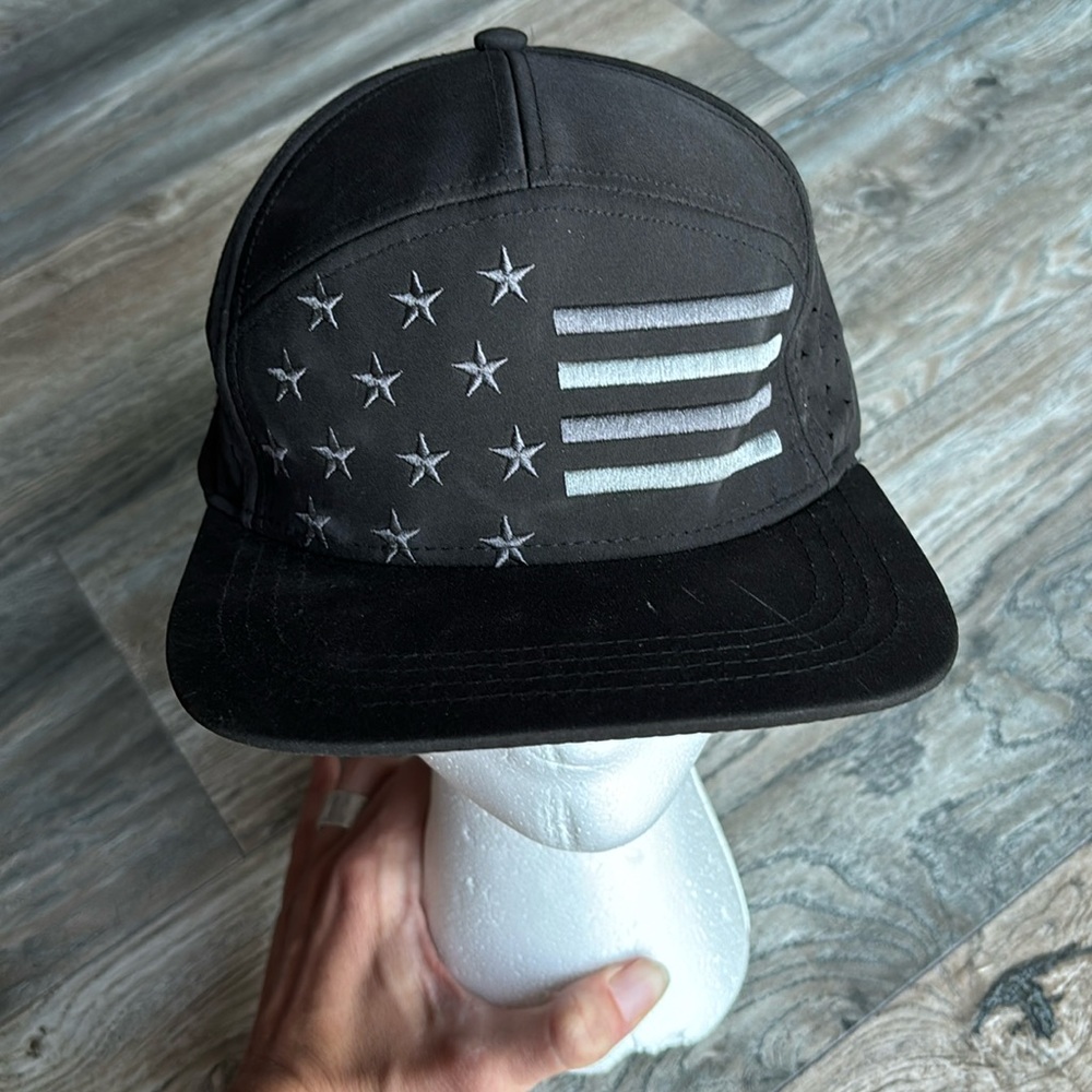 The heartbeat brand hat